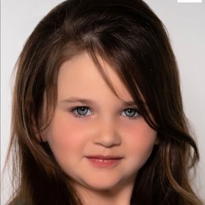 Meet your Posher, Angie